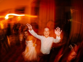 12-06-02-wedding-laurarobin-603